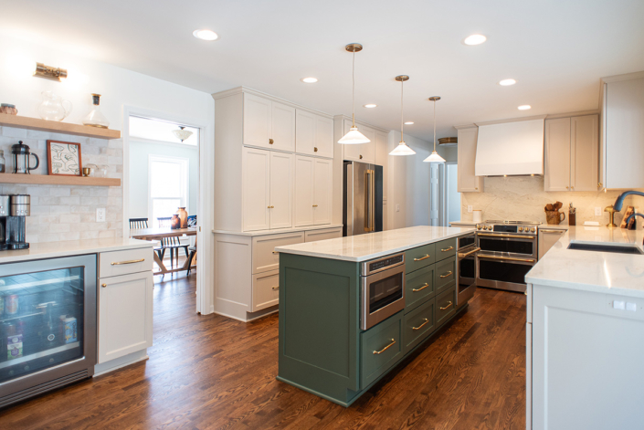 Milwaukee area custom built kitchens